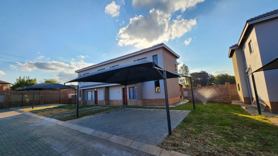 3 Bedroom Property for Sale in Waterval East North West